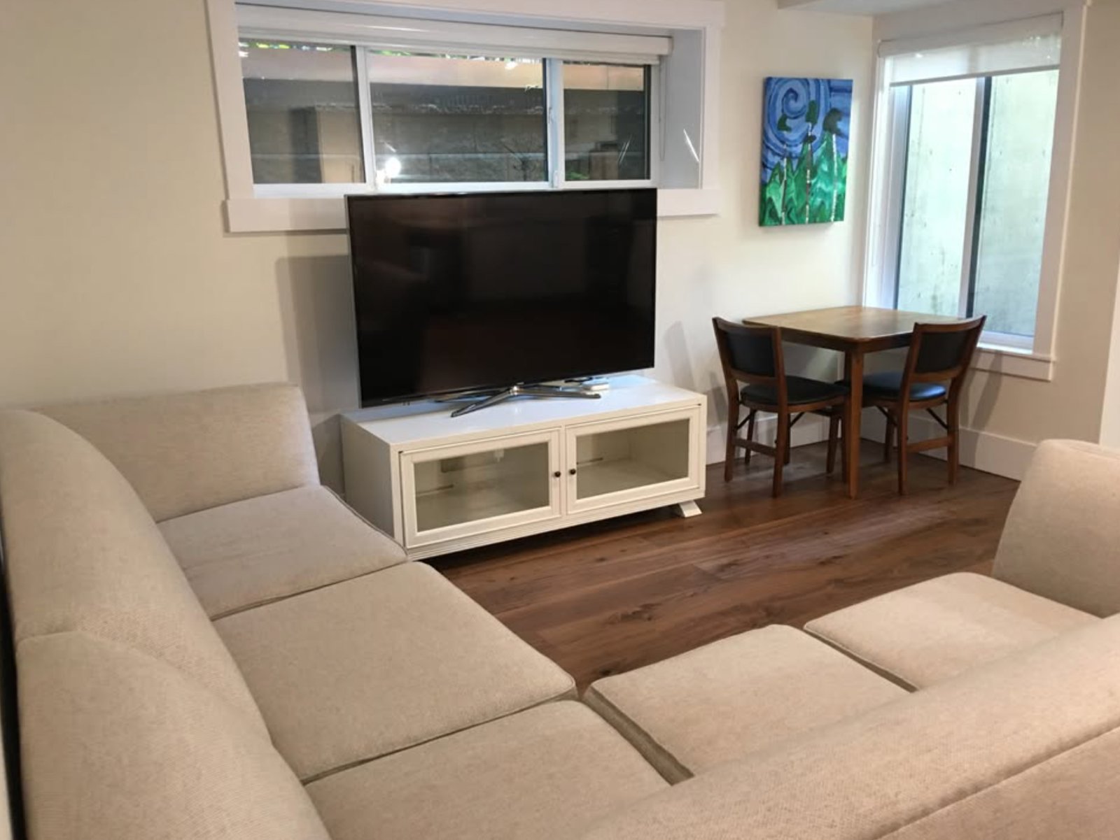 2 Bedroom Apartment for Rent - 358 11th St E, North Vancouver, BC 3